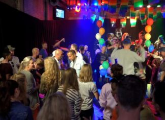 Brandweer in de Dapperstraat: Victor Pride, want we zijn trots