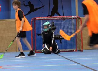 Floorball verovert jeugd van Oost