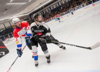 Tigers triomferen in topduel