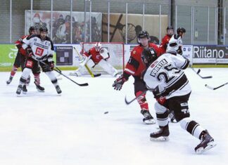 Tigers vliegen Eagles met 0-8 voorbij