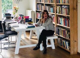 De boekenkast van Samira Bouchibti