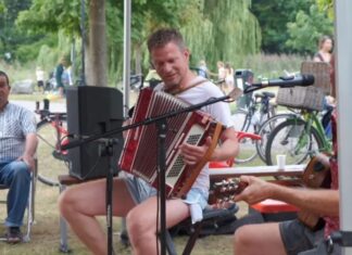 De buurtcamping in Park Frankendael, feest zonder kamperen