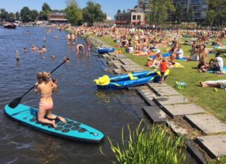Hittegolf? Hier zijn de leuke plekken om te zwemmen en af te koelen