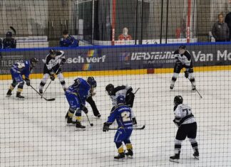 Amsterdam Tigers U19 vs Tilburg Trappers: Minder spelers, meer punten