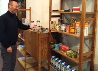 Hulp van en voor de buurt: de Give&Get voorraadkast in de Bron