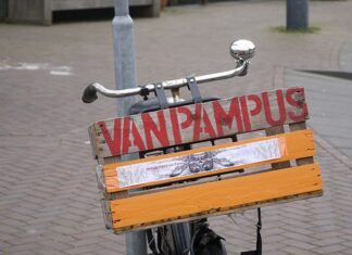 ‘We brengen de boeken bij je thuis’