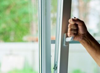 Nog 100.000 woningen met enkelglas in Amsterdam