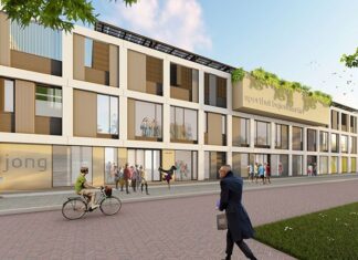 School Spinoza20first dag gesloten na bedreiging