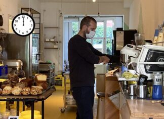 Donderdag 12.00 uur bij Rum Baba in de Pretoriusstraat