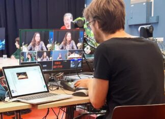 Televisie in de Indische Buurt gaat live met publiek