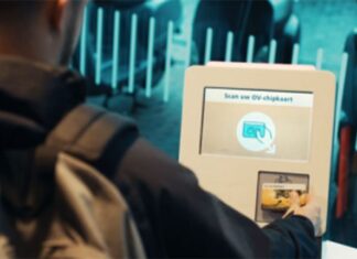 Fiets stallen bij Amstelstation sneller en makkelijker met in- en uitchecksysteem