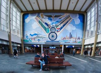 Verken het Amstelstation met de gratis audiotour
