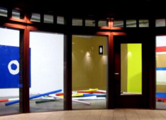 Kunst terug in metrostations Waterlooplein en Weesperplein