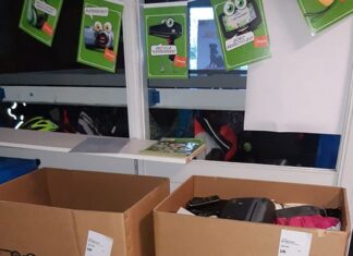 Recyclecertificaat voor Luca praktijkschool die kleine apparaten inzamelt voor recycling