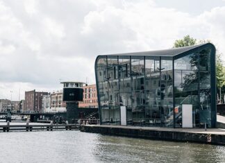 Architectuurcentrum Arcam heropent galerie