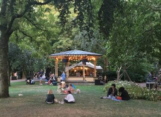 Wandelen langs bijzondere plekken en rijksmonumenten op Zoomeravond in Artis