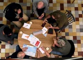 ‘De Staat van de Indische Buurt’ start met grote opkomst