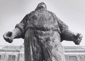 Oud Nieuws | Waardig monument voor grootse Februaristaking
