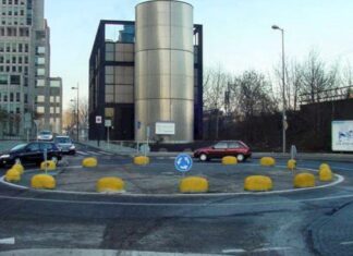 Spoortunnel Spaklerweg en rotonde afgesloten voor fietsers