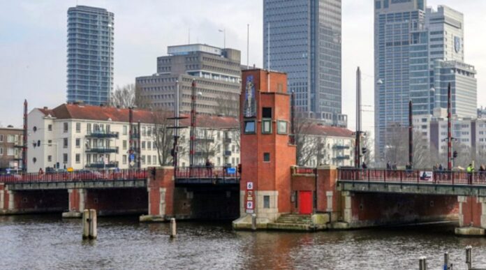 Berlagebrug XL