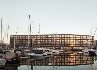 Woongebouw Jonas’ bij haven IJburg: 273 woningen met veel voorzieningen