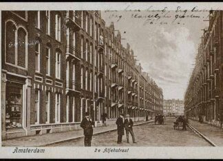 Wandelen langs straten met koloniale namen