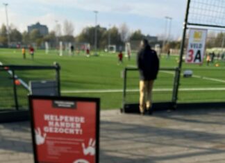 Twee nieuwe sportvelden en drie oefenveldjes voor sportpark IJburg in Diemerpark