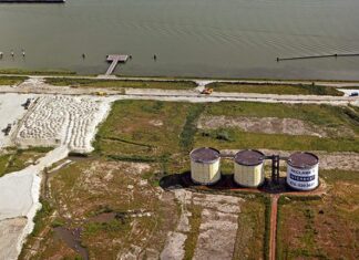 Oud Nieuws | Woningbouwplan voor Zeeburg leidt tot verzet