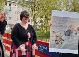 Brug 115 over de Ringvaart heet nu de Caroline Herschelbrug.
