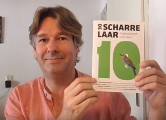 Rob Zwetsloot spreekt met Alexander Reeuwijk over de Scharrelaar