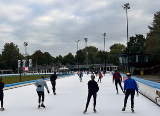 Veel belangstelling voor uurtje ijstesten bij start van schaatsseizoen