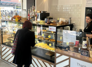 TSU Greek Pies & Pastries een smaakvolle aanwinst voor de Dapperstaat