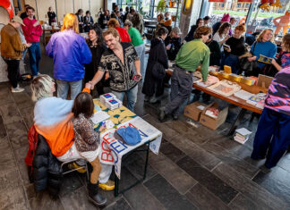 Volkshotel tijdens Boekenweek in teken van geschreven woord