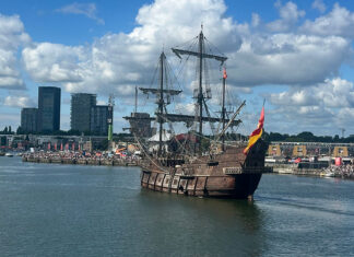 SAIL 2025 sluit af met Sail Out vanuit het Oostelijk Havengebied