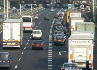 De A10 Oost van knooppunt Watergraafsmeer naar knooppunt Amstel weer open