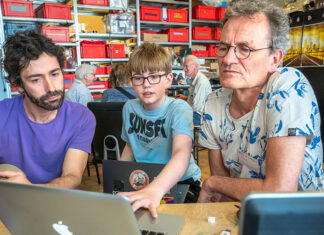 Linux Repair Café probeert e-waste afval te verminderen Â
