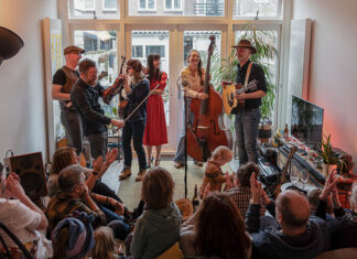 Amateurkunstfestival Gluren bij de Buren ook dit jaar een daverend succes