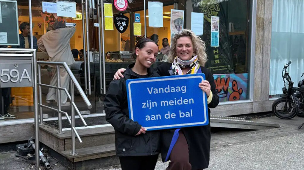 Meiden aan de bal xl