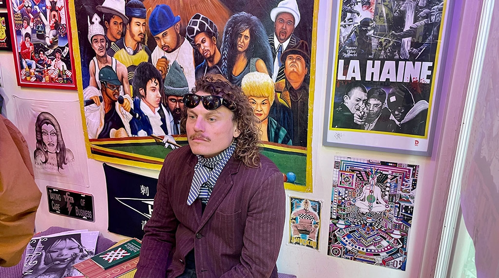 Klik tussen kunstenaars en ondernemers bij de Warmoes Biënnale