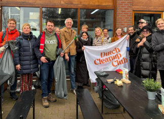 Eerste schoonmaakactie van XXX Cleanups levert in Oost 171 kg zwerfafval op