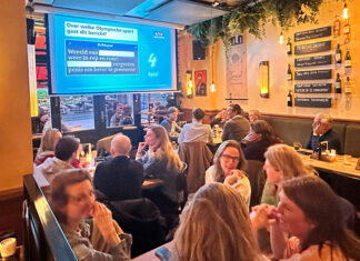 Walking Pubquiz trekt 31 teams langs vier kroegen in Oost