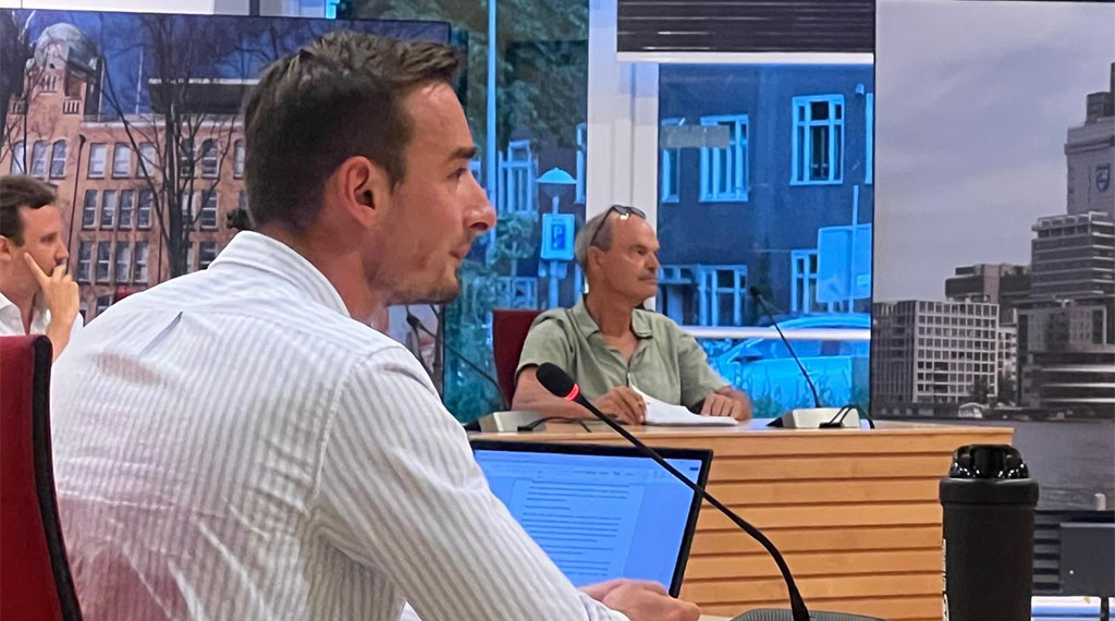 Vijf insprekers zetten kantinekwestie Sporthal Zeeburg op scherp