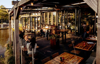 Nieuw restaurant TÊTE opent aan het water