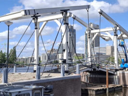 Zuidergasfabriekbrug gerestaureerd
