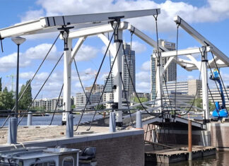 Zuidergasfabriekbrug gerestaureerd