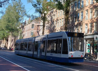 Czaar Peterstraat komend weekend weer open: meer ruimte voor fietsers, voetgangers en groen