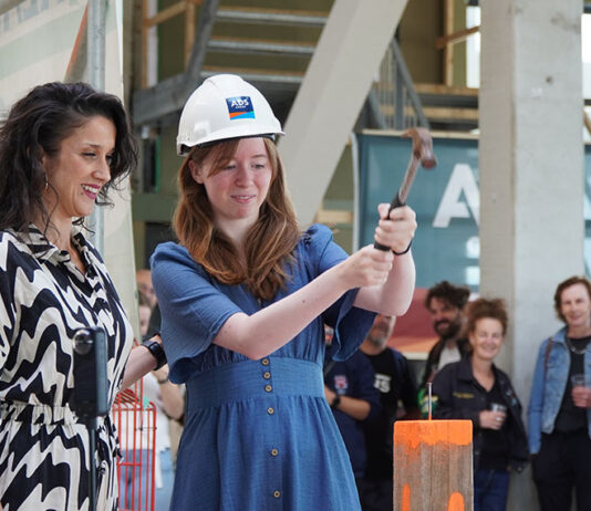 Nieuwbouw Montessori Lyceum Pax bereikt hoogste punt: school zet stap richting toekomst