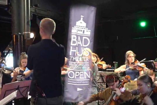 Straatsymfonieorkest Ricciotti brengt Italiaanse zomer naar het Boerhaaveplein