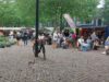 Pleinen van Oost. Reuring op het Joris Ivensplein