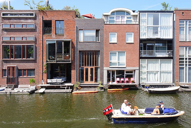 BAC Gebouwen door vrouwen